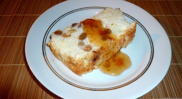 Рисовая запеканка с изюмом