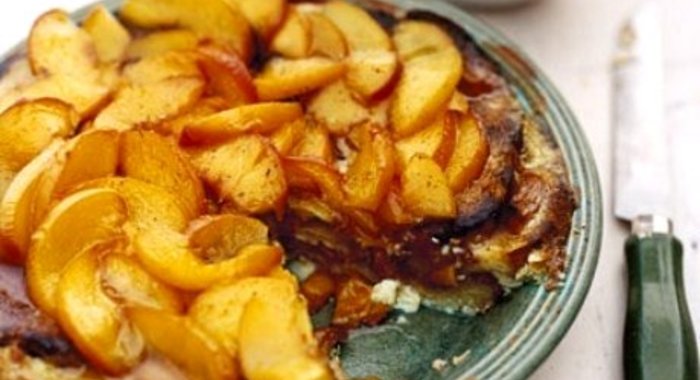 Творожно-фруктовая запеканка с апельсиновой цедрой