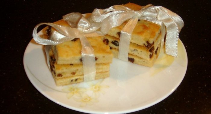 Печенье с изюмом и грецкими орехами