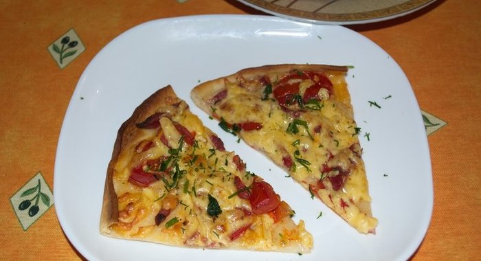 Пицца на дрожжевом тесте в духовке