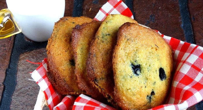 Кукурузно - черничное печенье