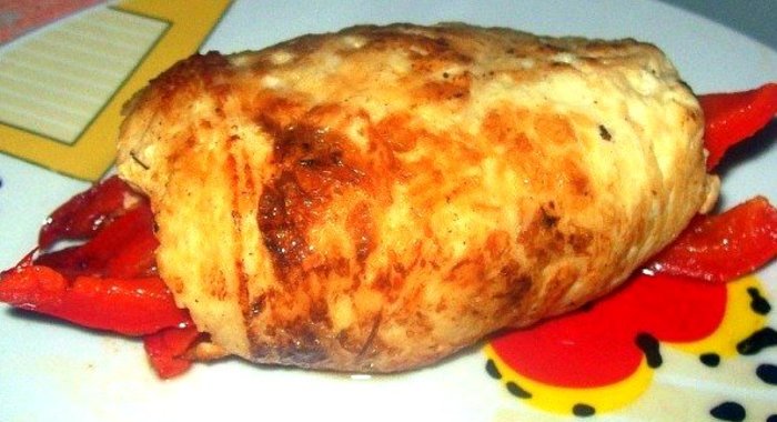 Рулеты из курицы со сладким перцем