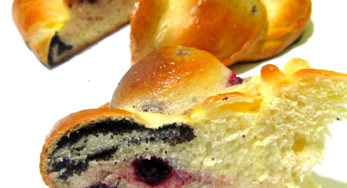 Пирог маково-творожный