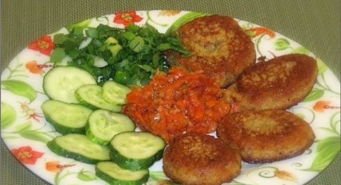 Оладьи из икры рыбы