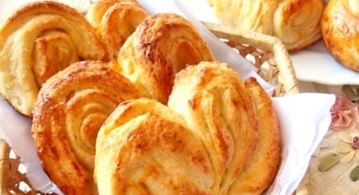 Плюшки с сахаром