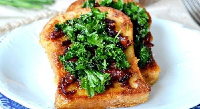 Обжаренный в сливках хлеб с луковым конфитюром