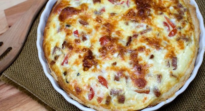 Киш с грибами и сыром