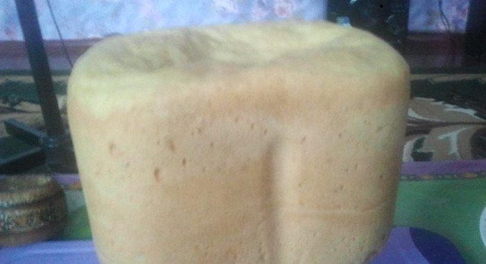 Белый дрожжевой хлеб в хлебопечке