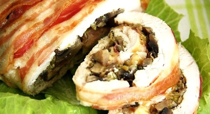 Рулет из куриной грудки