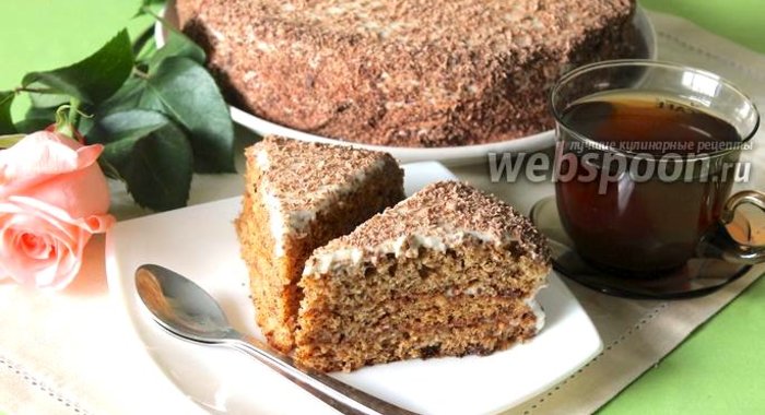 Торт «Медовик» ореховый