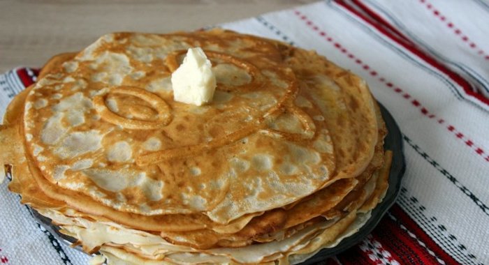 Сладкие блинчики на кислом молоке