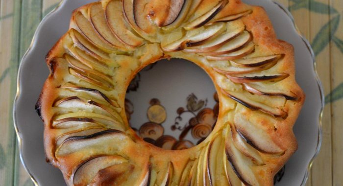 Яблочный пирог с бананом