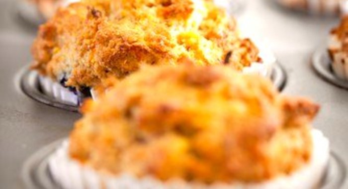 Постные кокосово-морковные маффины с миндалем