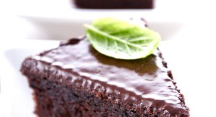 Пирог из картофеля с шоколадом и орехами