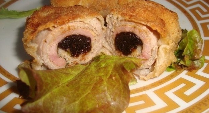 Свиные рулетики, запеченные в рукаве