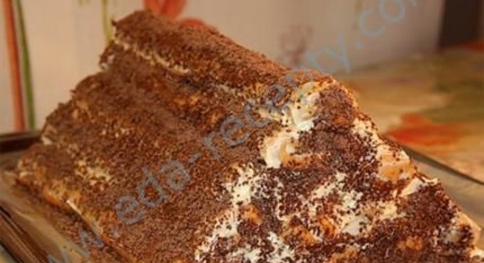 Шоколадный торт Зимняя вишня трубочками