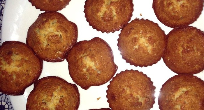 Кексы с орехами