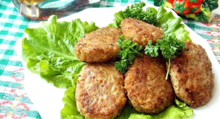 Котлеты с плавленым сыром и овсянкой