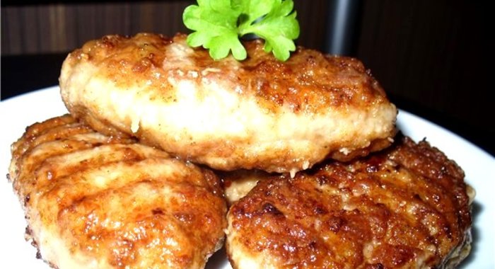 Домашние котлеты из фарша