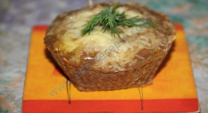 Печёночные кексы с начинкой