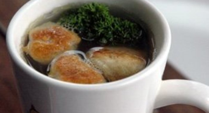 Бульон куриный с клецками a la solferino