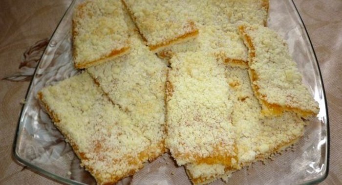 Песочное пирожное с конфитюром по‑французски