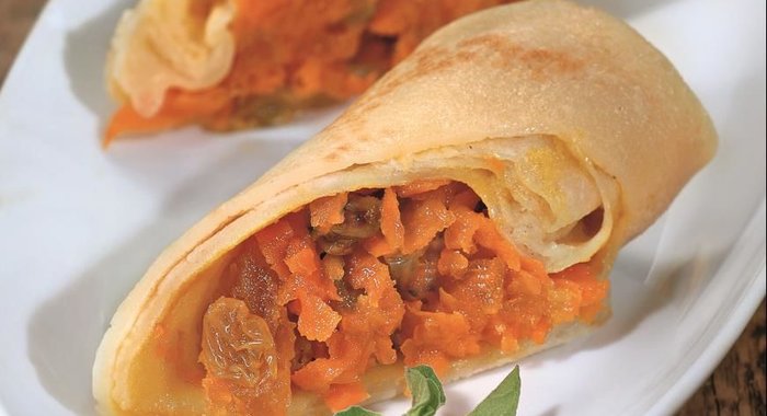 Блинчики с морковью и курагой