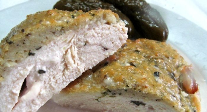 Куриное филе под хлебным соусом