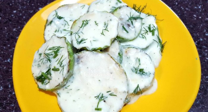 Кабачки в йогурте