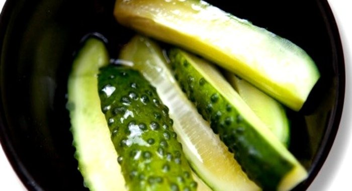 Соленые огурцы с медом