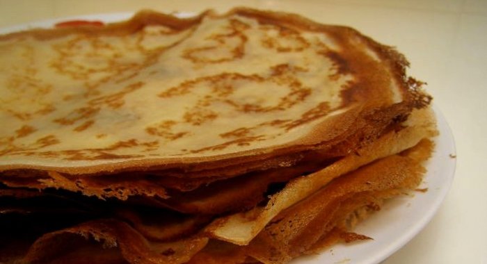 Блины с крахмалом на молоке