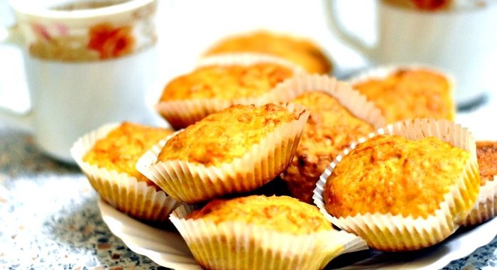 Морковные кексы со сметаной