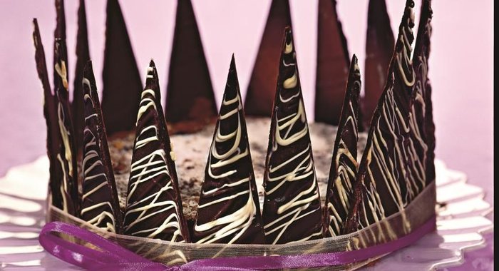 Торт Белая и Черная Магия