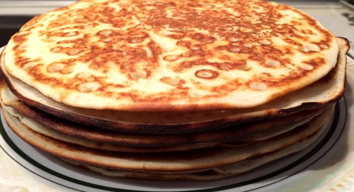 Воздушные тонкие блины на молоке