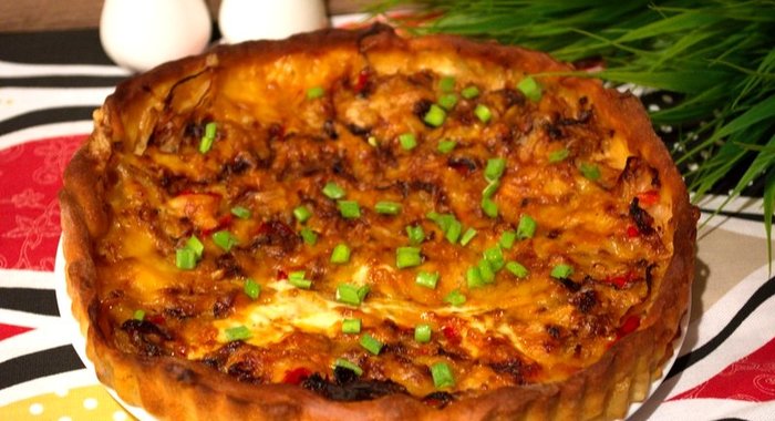 Пирог с капустой из дрожжевого теста