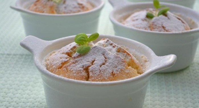 Лимонный влажный кекс