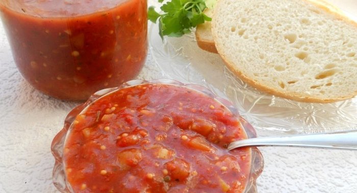 Пряный томатный соус в хлебопечке