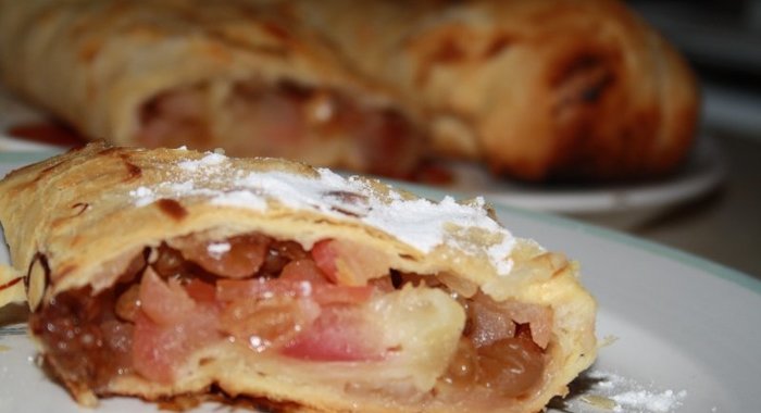 Венский яблочный штрудель