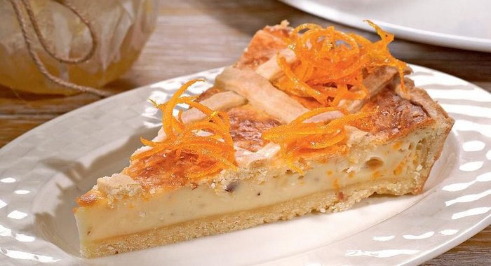 Сладкий пирог с творогом и апельсиновой цедрой