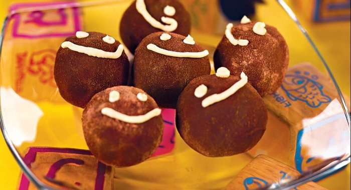 Яичные рулетики с зеленью