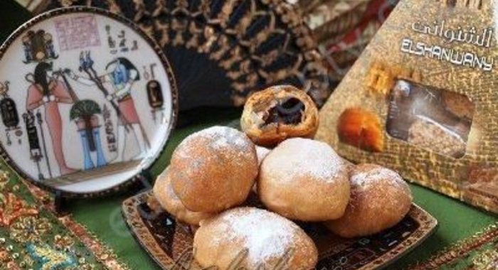 Восточное печенье с финиками и орехами