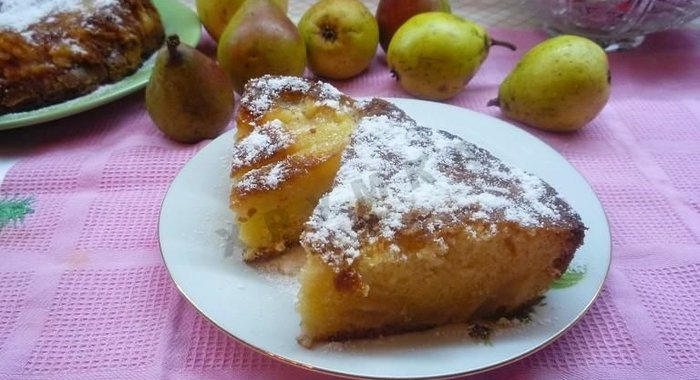 Кекс с грушей