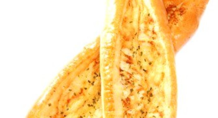 Сырно–чесночный хлеб с зеленью