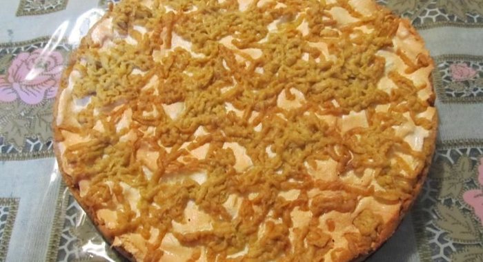 Простой и вкусный торт с вареньем