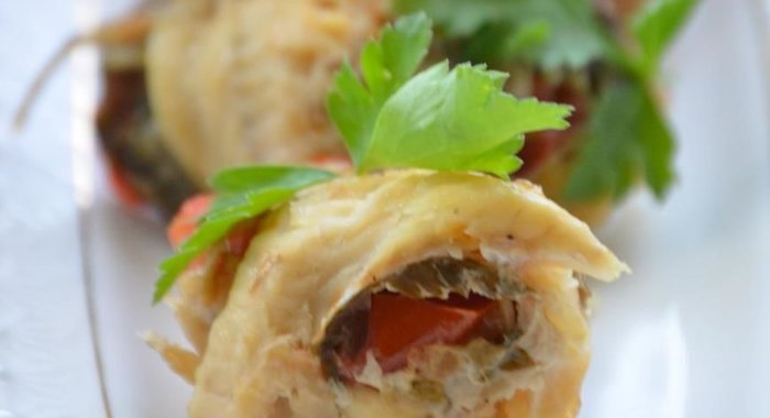 Фаршированные рулетики из камбалы