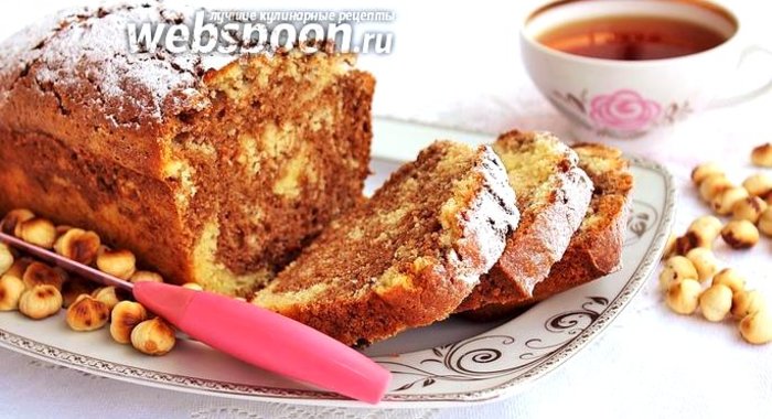 Двухцветный кекс с фундуком