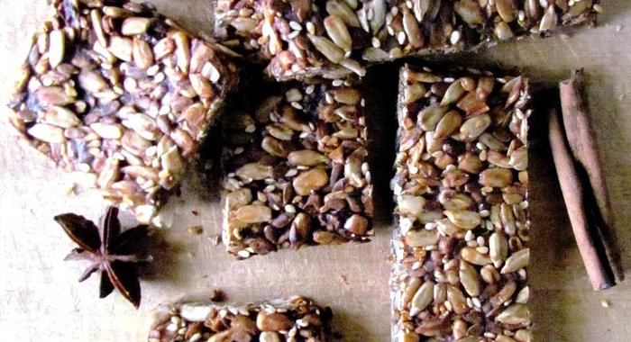 Подсолнечные козинаки с бананами