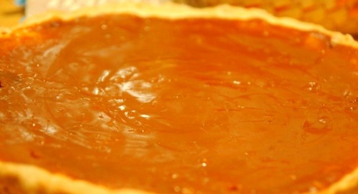 Торт с вареной сгущенкой