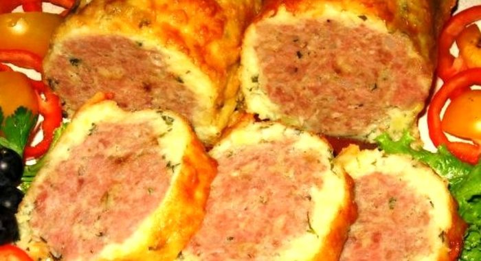 Мясной рулет в картофельной оболочке