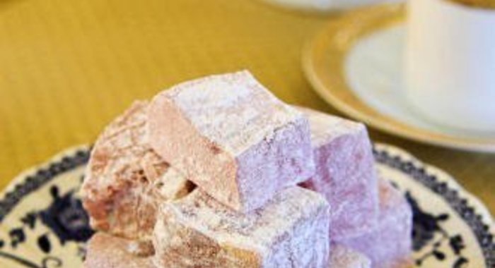 Рахат-лукум с орехами